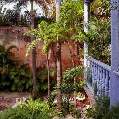 Luxury 10 Bedroom Colonial Mansion * Cartagena